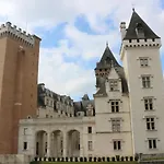 Hotel Pau