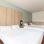 Hotel Pau 2*