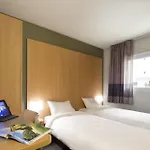 Hotel Pau 2*