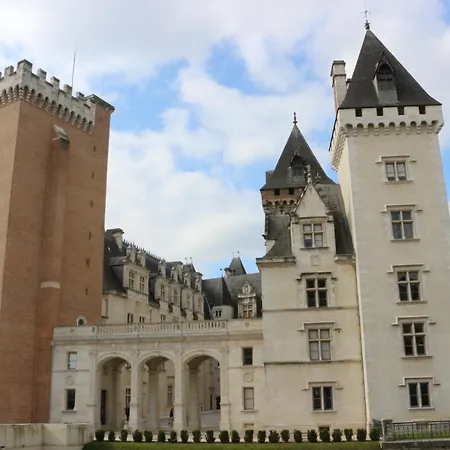 Hotel Pau
